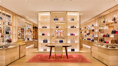 louis vuitton bloomingdale store